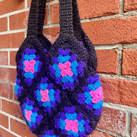 Vintage Handmade Knit Shoulder Purse - Granny Squares purse - Picture 2 of 3